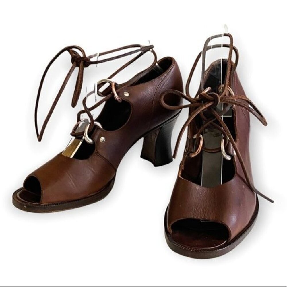 Vintage Patrick Cox Brown Leather Open Toe Ghillie Lace Up Heel. Size 38EU